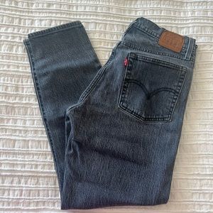 Levi’s Wedgie Ankle Length